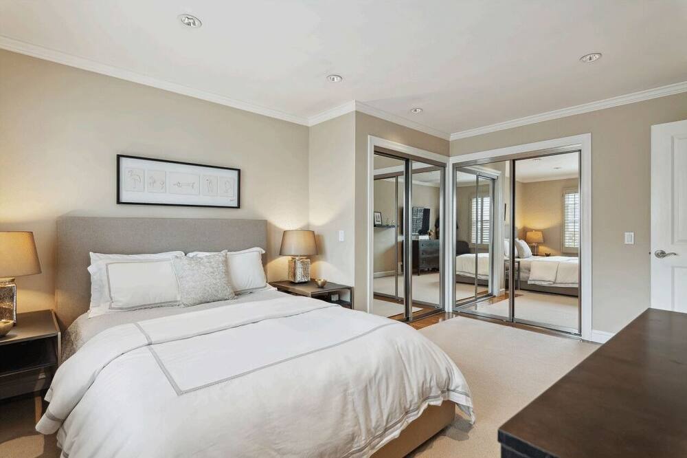 Photo of Bedroom in Cow Hollow