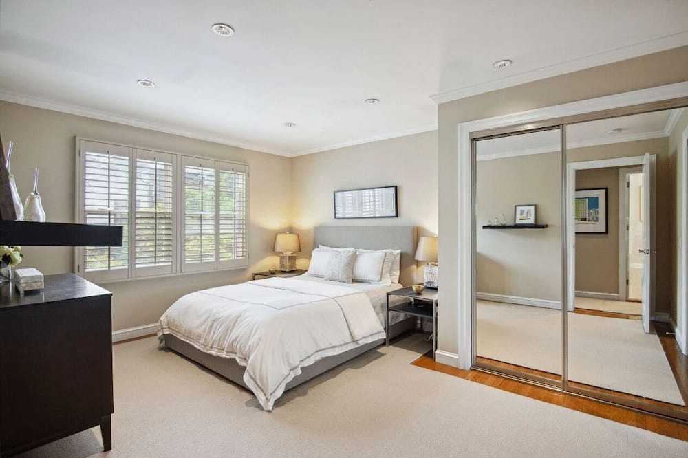 Photo of Bedroom in Cow Hollow