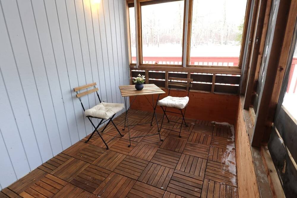 Photo of Patio Balcony in Hillside Beach