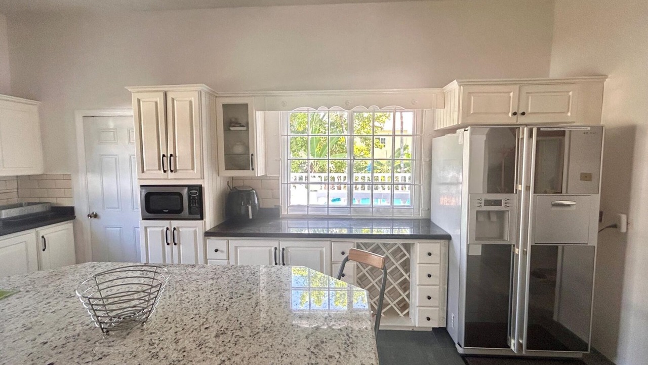 Photo of Kitchen in Runaway Bay