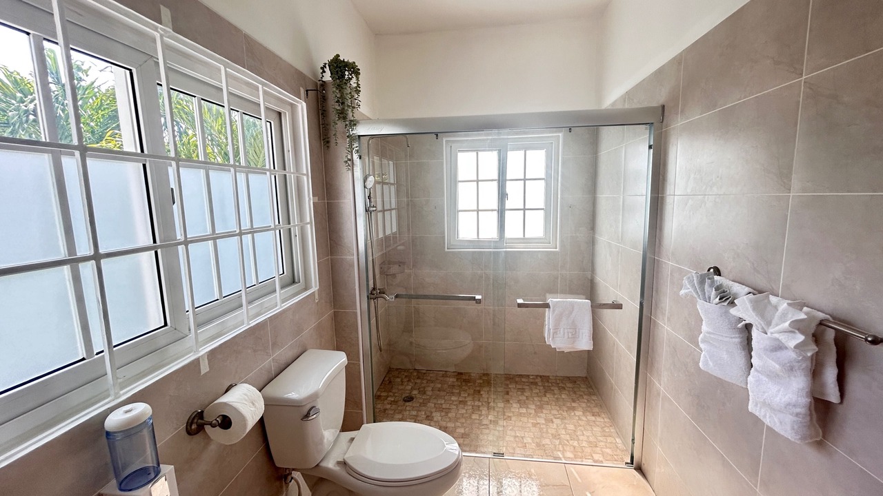 Photo of Bathroom in Runaway Bay