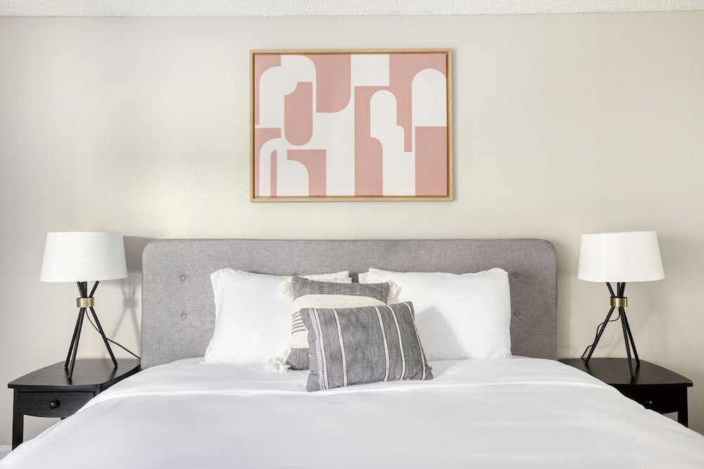 Photo of Bedroom in Rampart Village