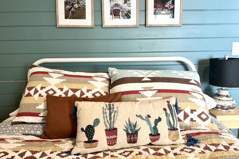Photo of Bedroom in Story