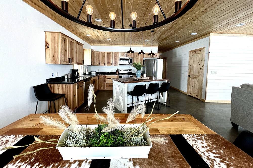 Photo of Kitchen in Story