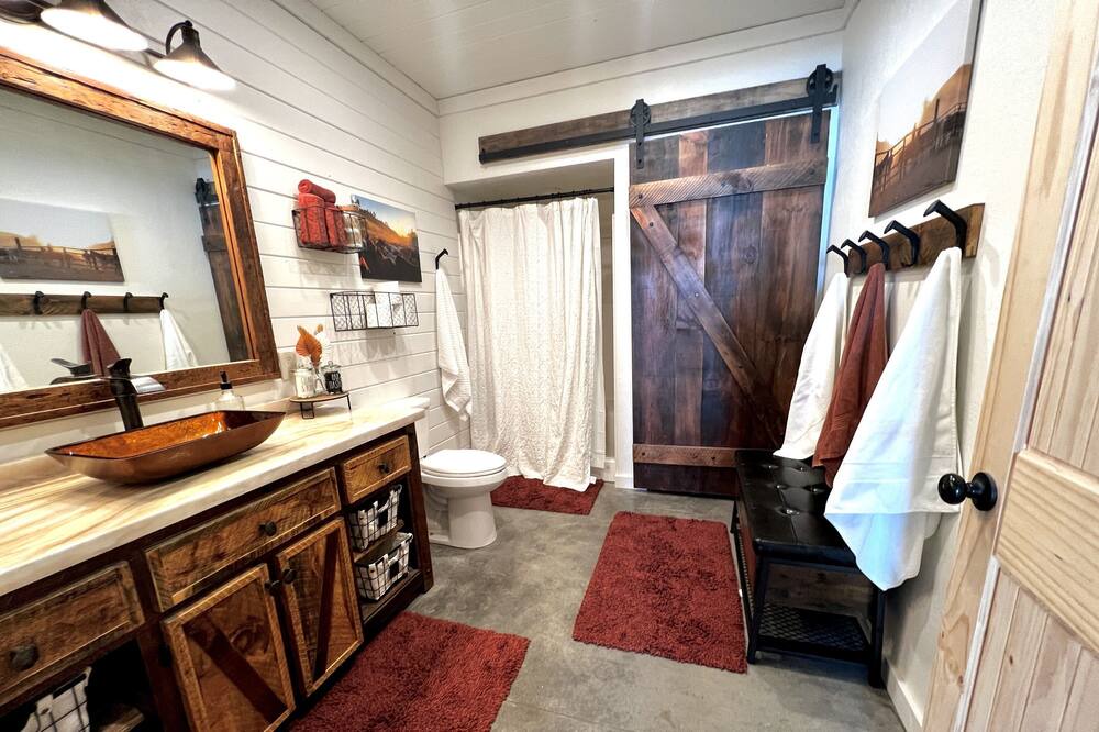 Photo of Bathroom in Story