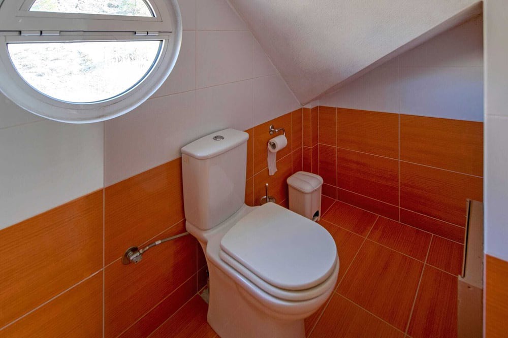Photo of Bathroom in Saronida