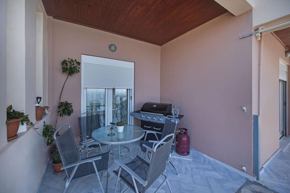Photo of Patio Balcony in Saronida