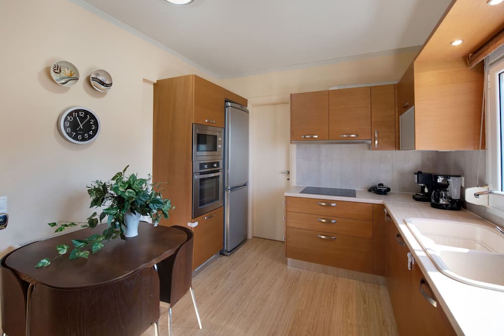 Photo of Kitchen in Saronida