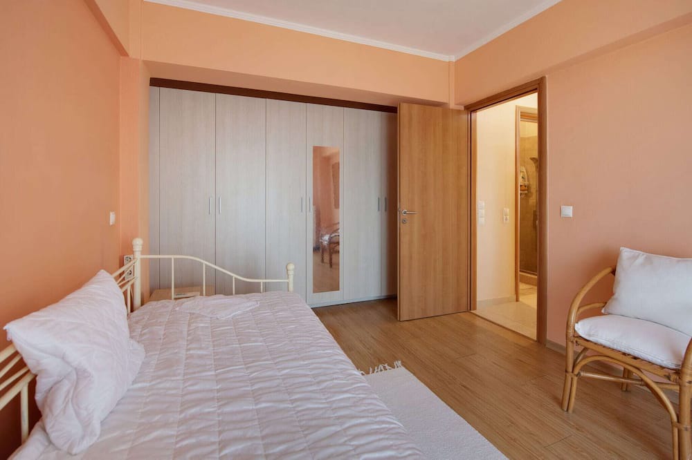 Photo of Bedroom in Saronida