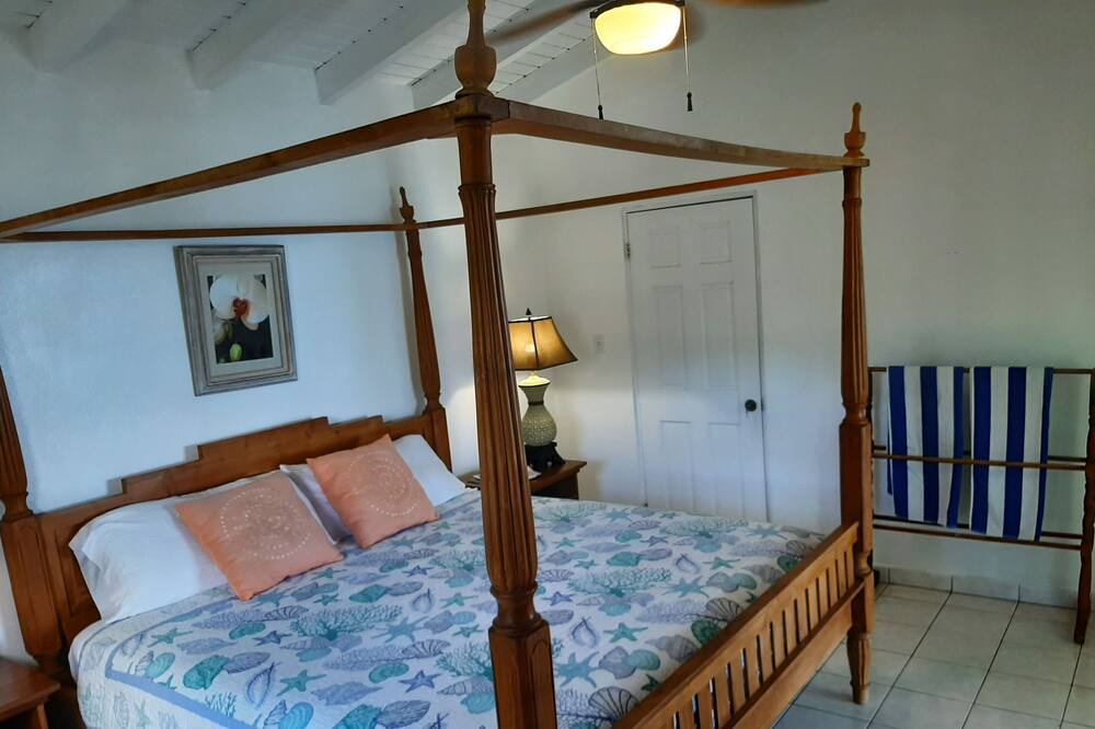 Photo of Bedroom in West End