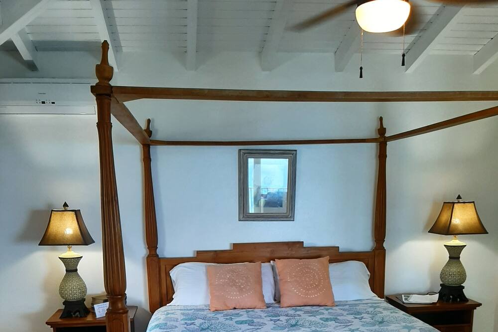 Photo of Bedroom in West End
