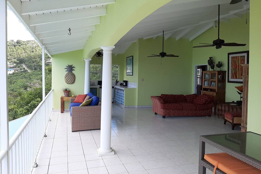 Photo of Patio Balcony in West End