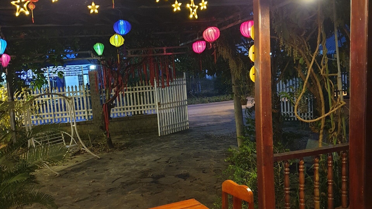 Photo of Others in Quan Tom