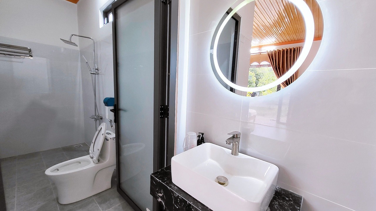 Photo of Bathroom in Quan Tom