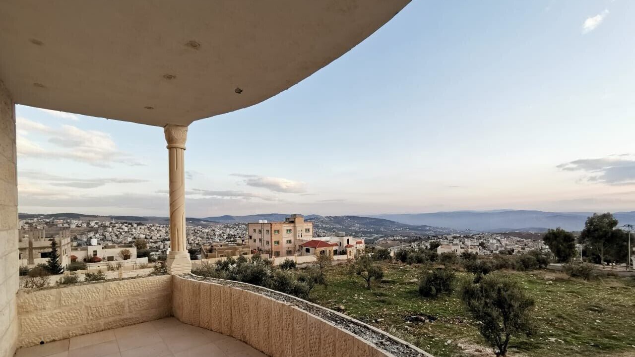 Photo of Patio Balcony in Jerash