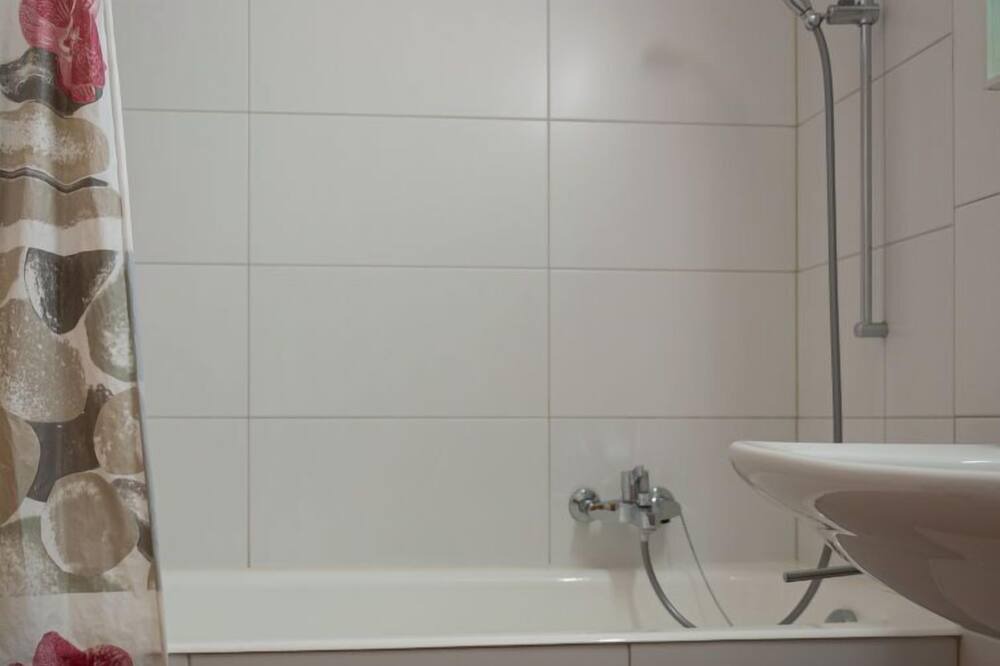 Photo of Bathroom in Saint-Pierre-de-Clages