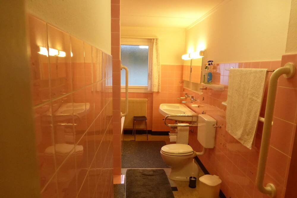 Photo of Bathroom in Adelboden