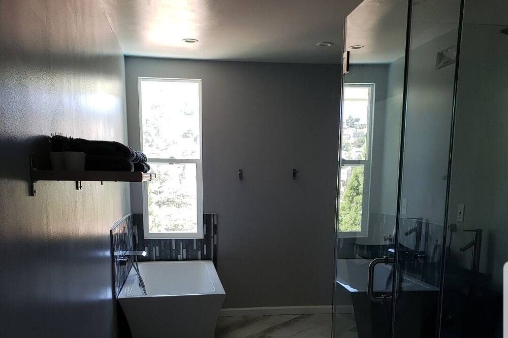 Photo of Bedroom in Adams Hill