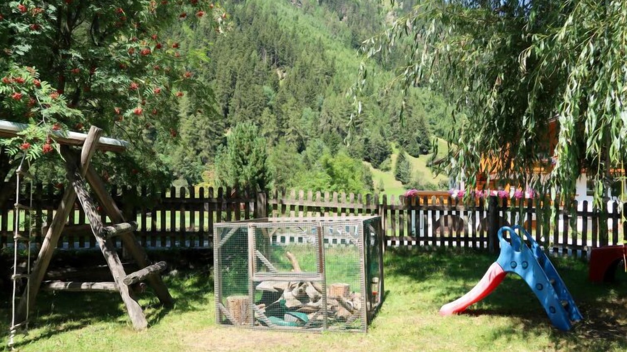 Photo of Others in Feichten
