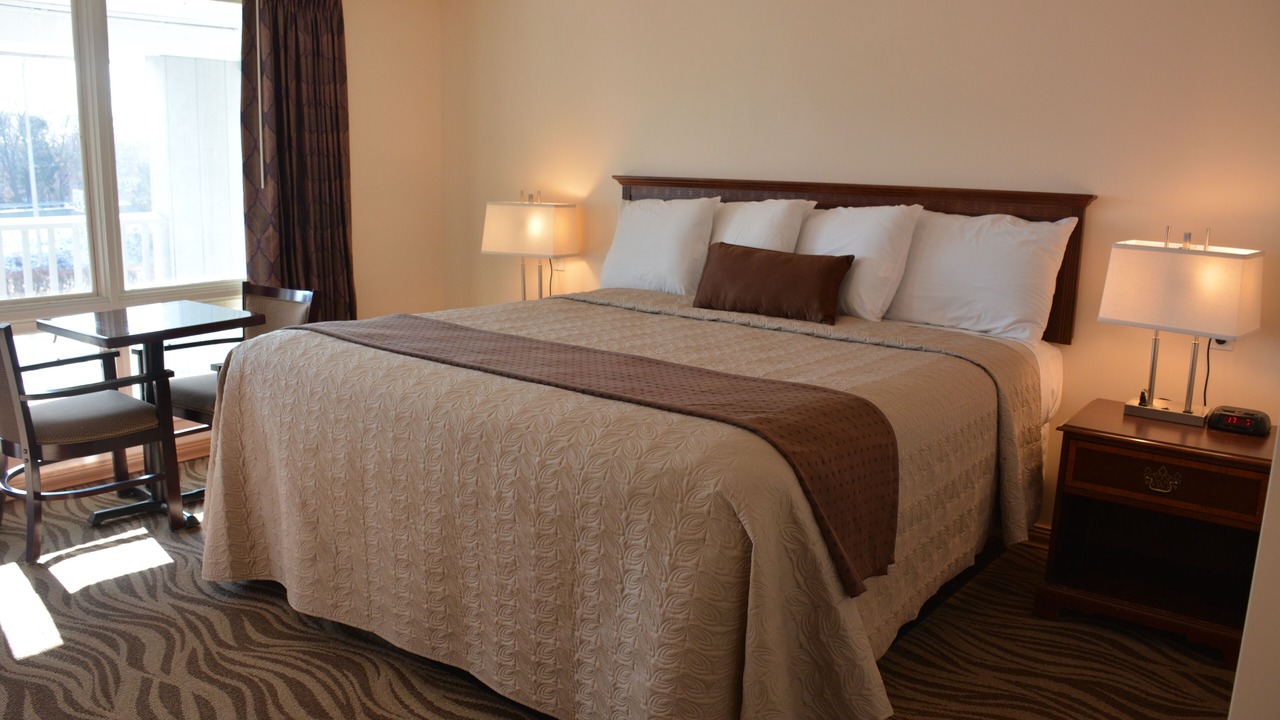 Photo of Bedroom in Old Saybrook