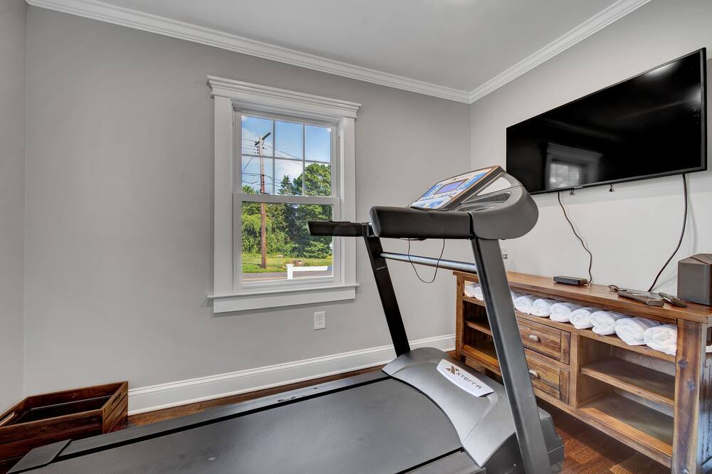 Photo of Bedroom in North Haven