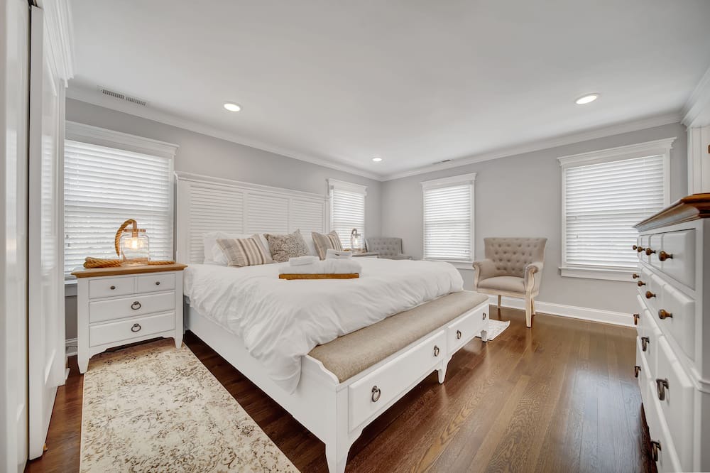 Photo of Bedroom in North Haven