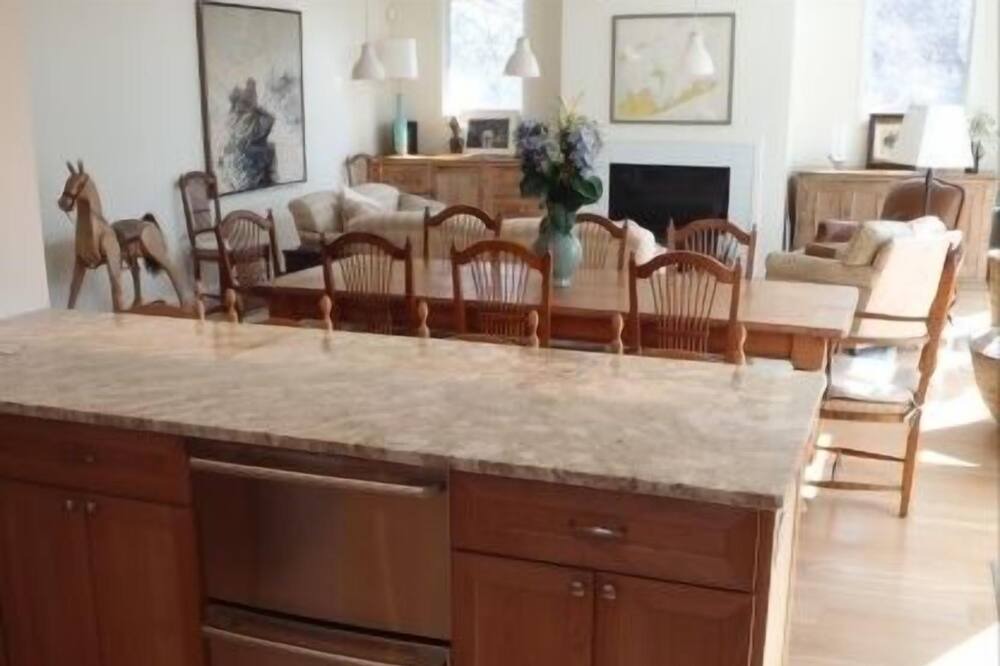 Photo of Kitchen in Beach Hampton
