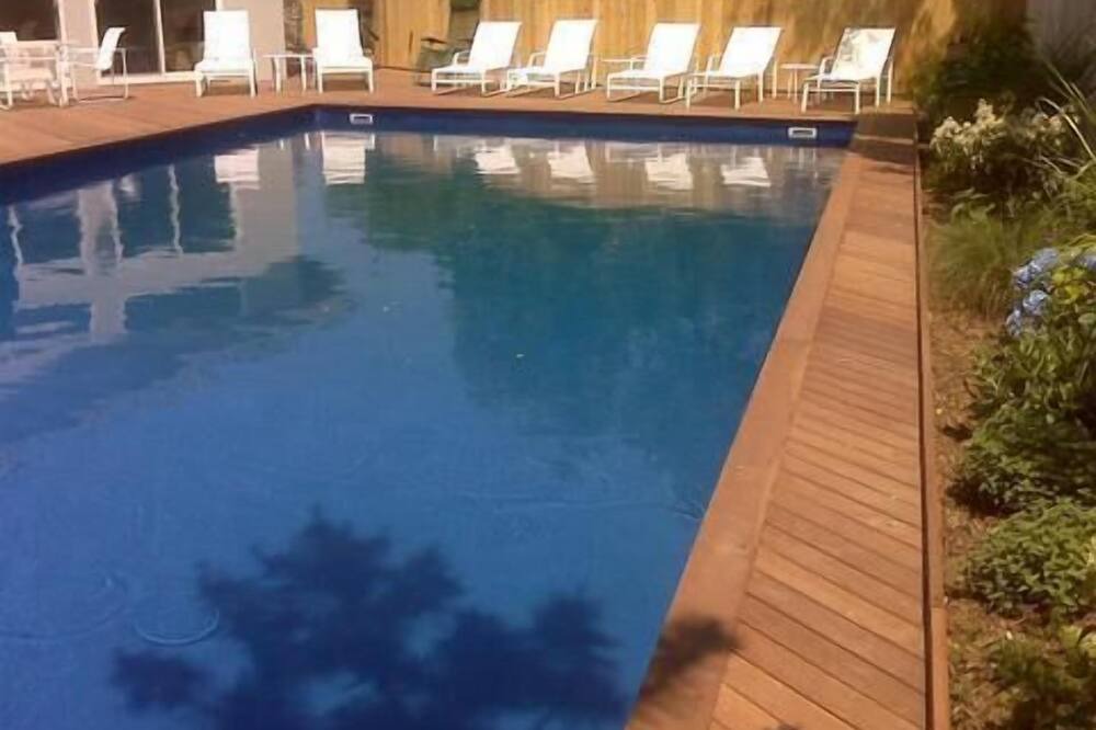 Photo of Outdoor in Beach Hampton