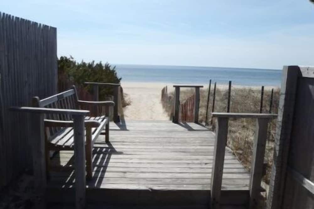 Photo of Others in Beach Hampton