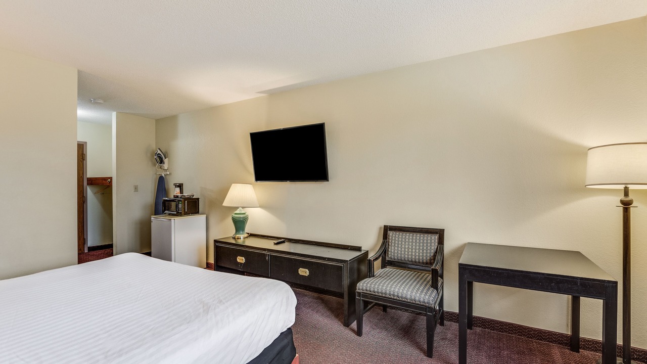 Photo of Bedroom in Whitehall