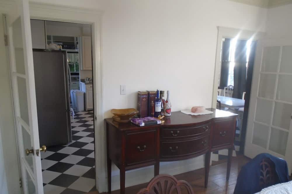 Photo of Bedroom in Glenwood