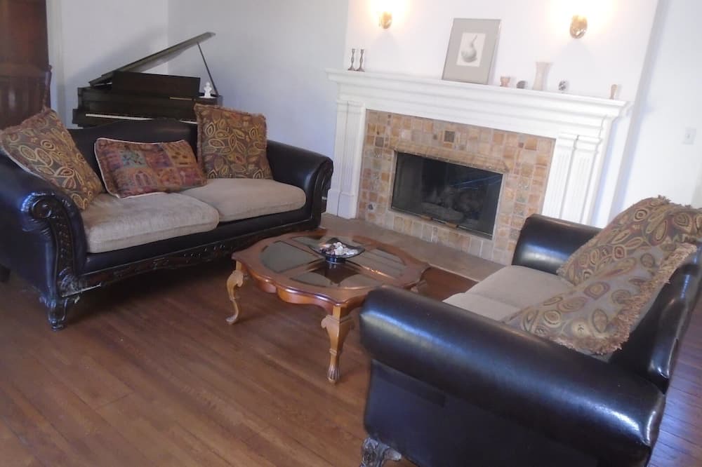 Photo of Livingroom in Glenwood