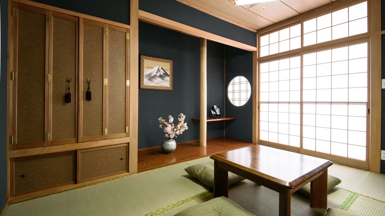 Photo of Others in Minami