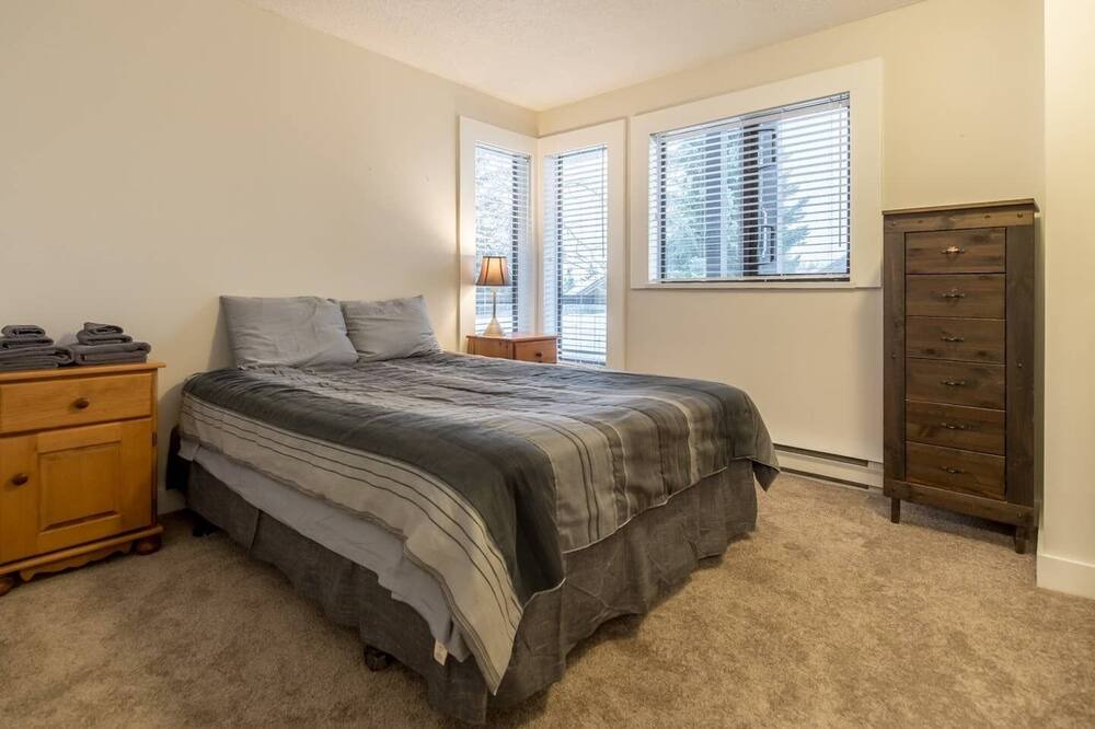 Photo of Bedroom in Blueberry Hill