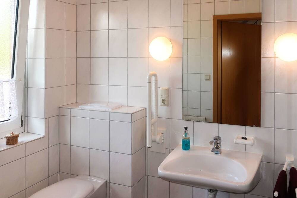 Photo of Bathroom in Bunde