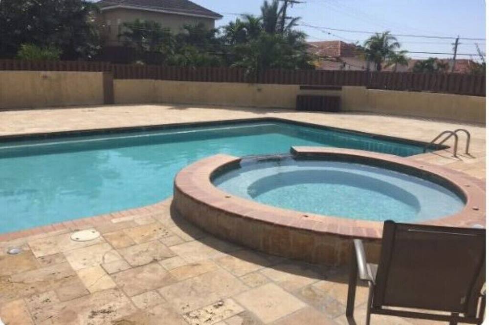 Photo of Outdoor in Saint Andrew