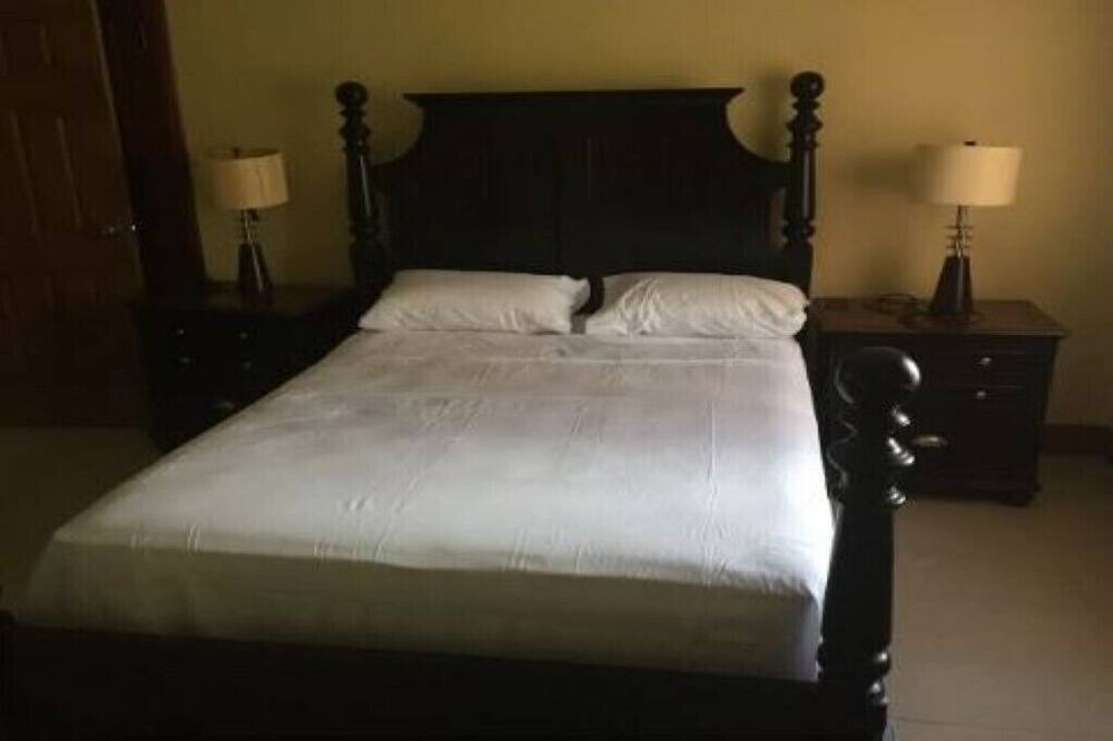 Photo of Bedroom in Saint Andrew