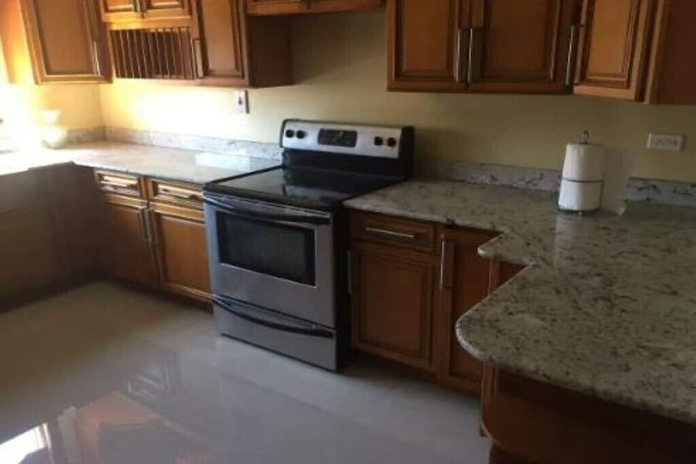 Photo of Kitchen in Saint Andrew