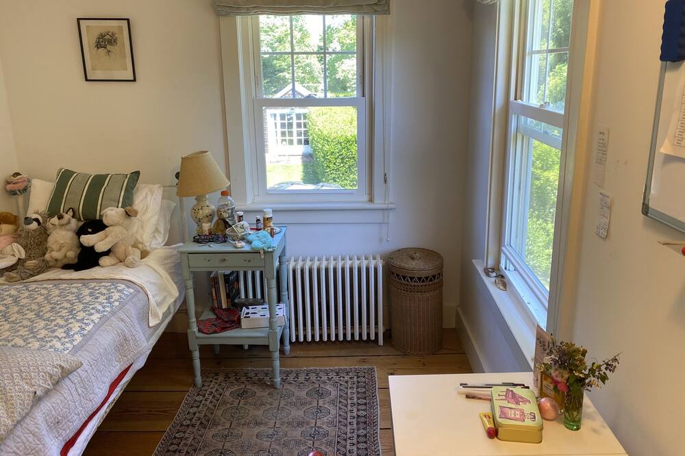 Photo of Bedroom in Amagansett