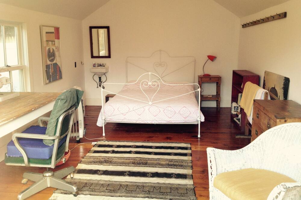 Photo of Others in Amagansett