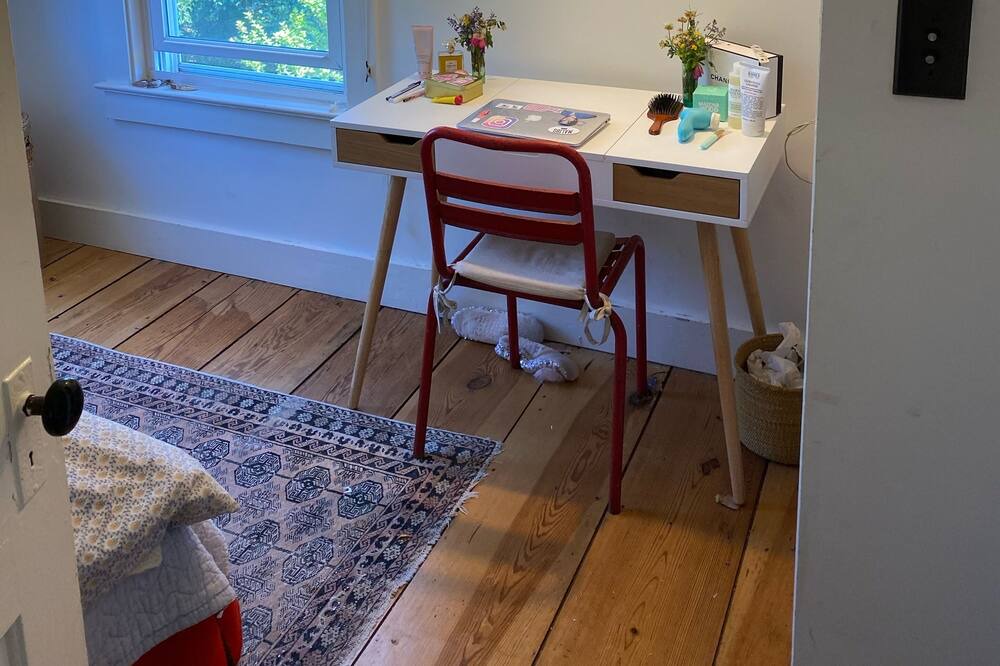 Photo of Bedroom in Amagansett