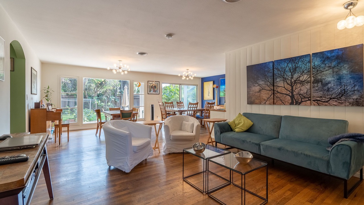 Photo of Livingroom in Mar Vista