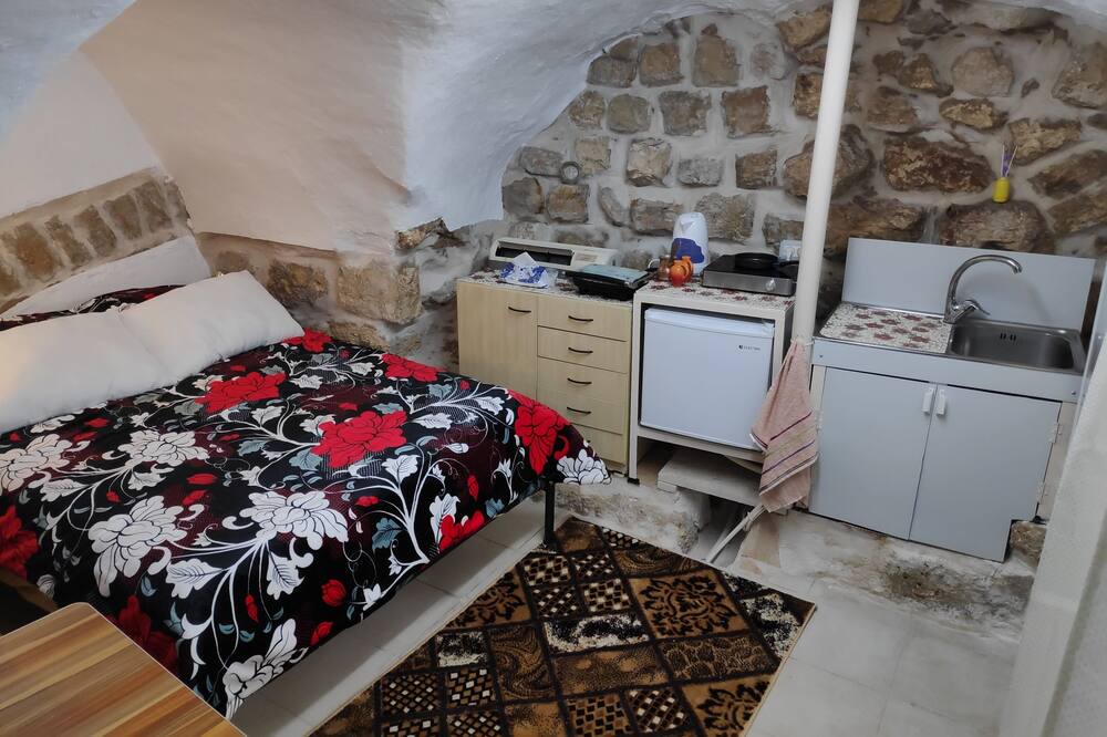 Photo of Bedroom in Bethlehem