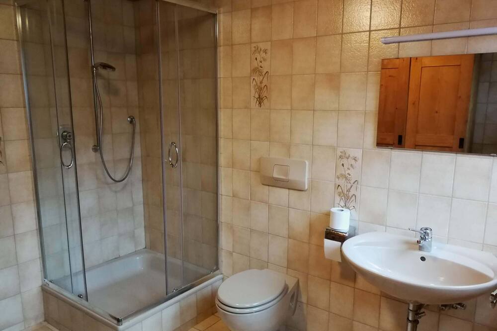 Photo of Bathroom in Kohlstetten