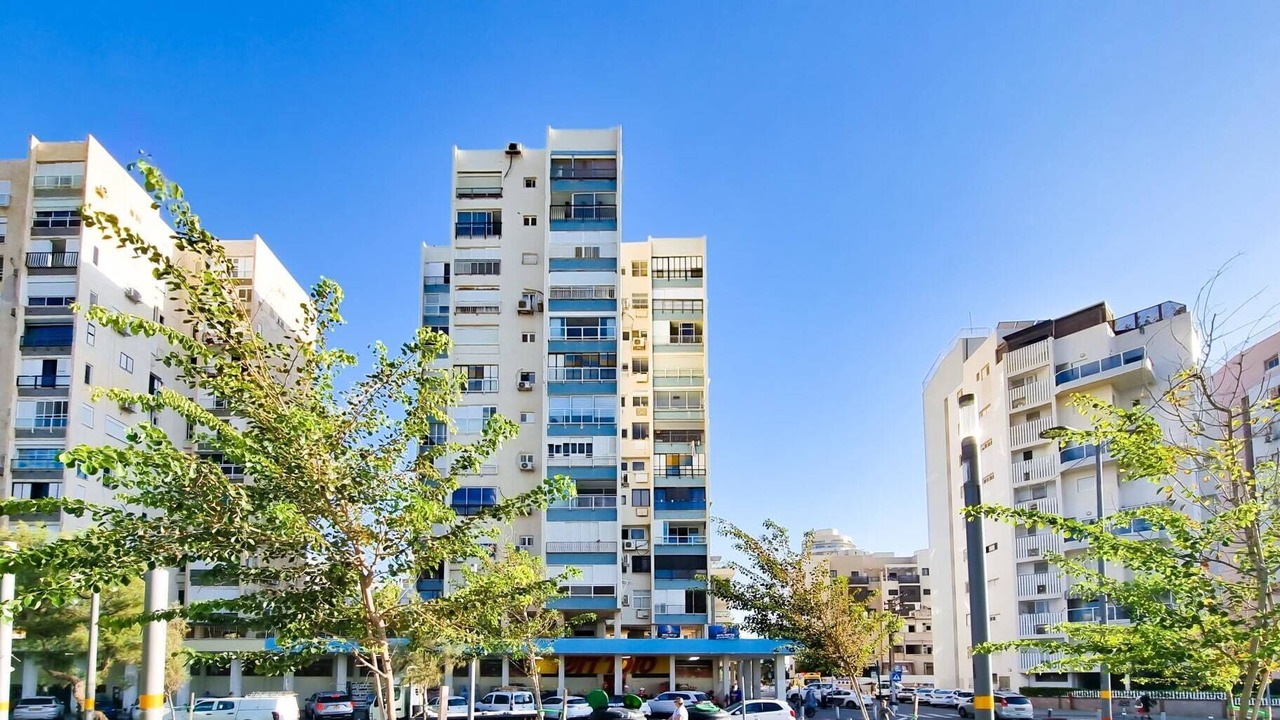 Photo of Others in Bat Yam
