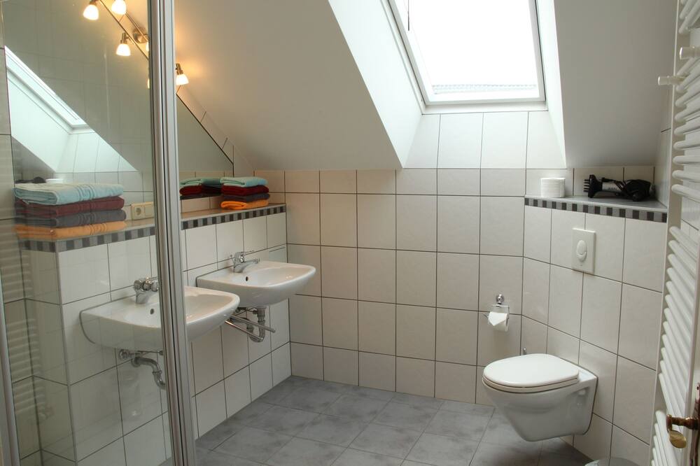 Photo of Bathroom in Nunsdorf