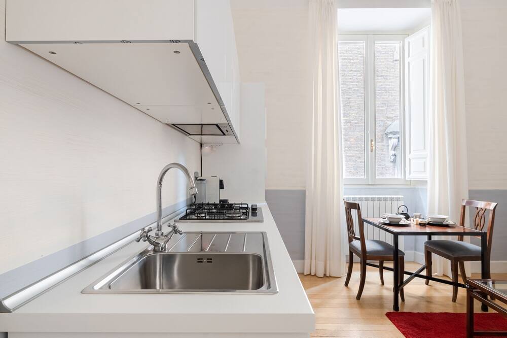 Photo of Kitchen in Rione V Ponte