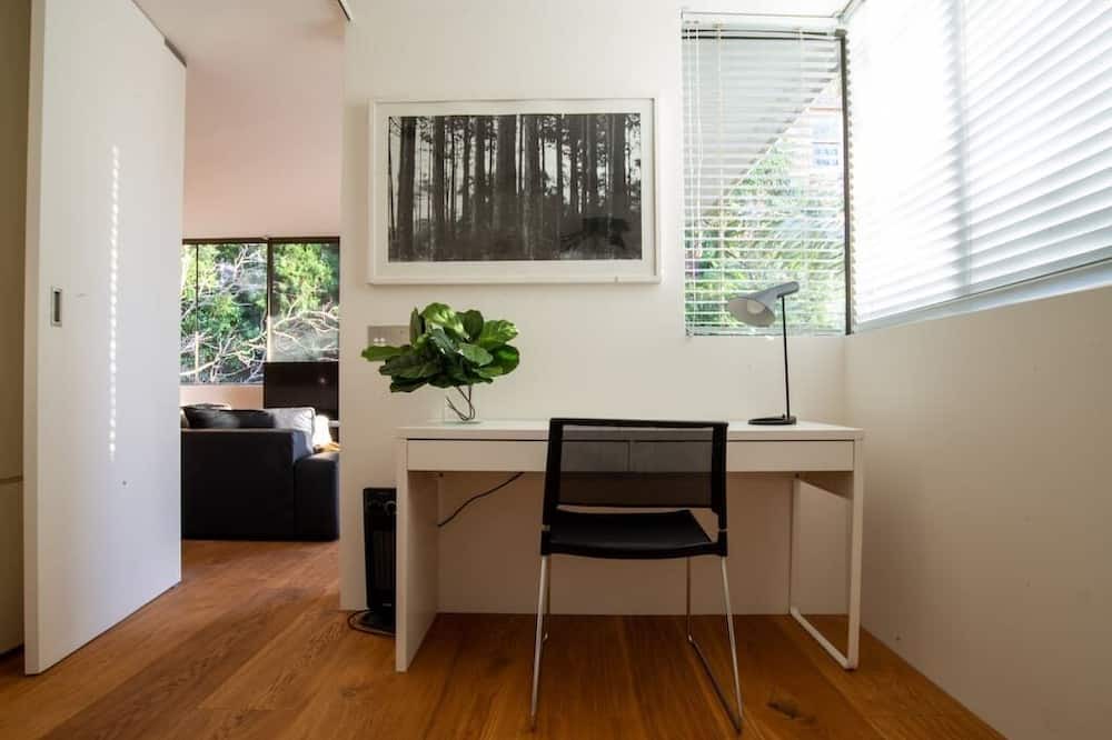 Photo of Others in Potts Point