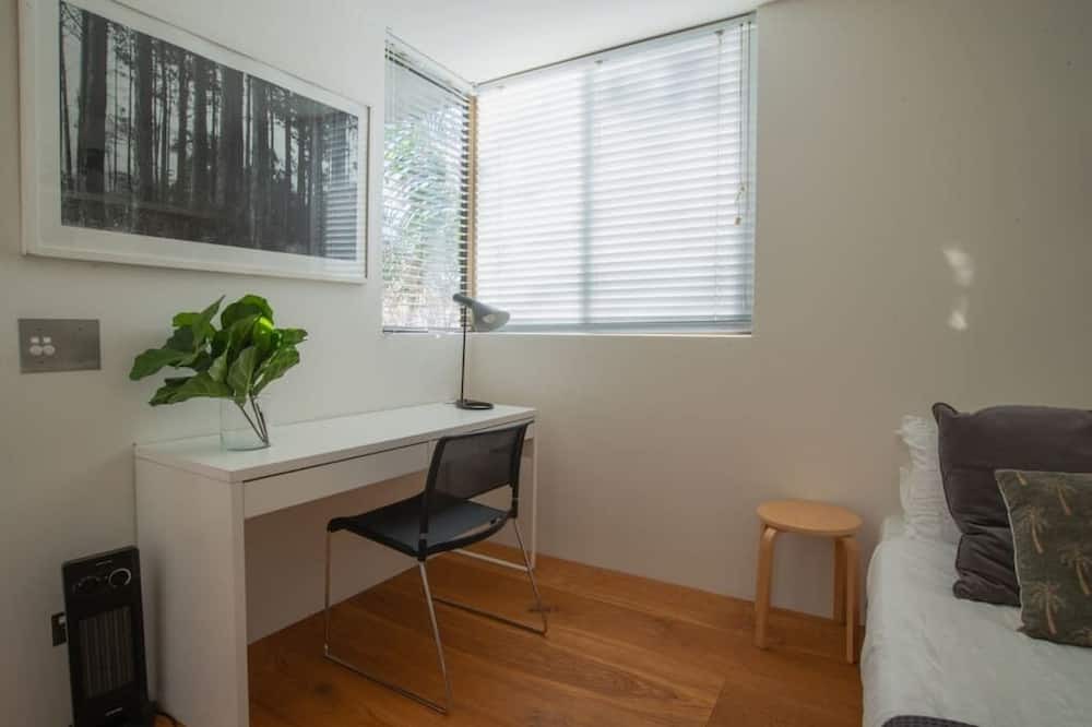 Photo of Others in Potts Point