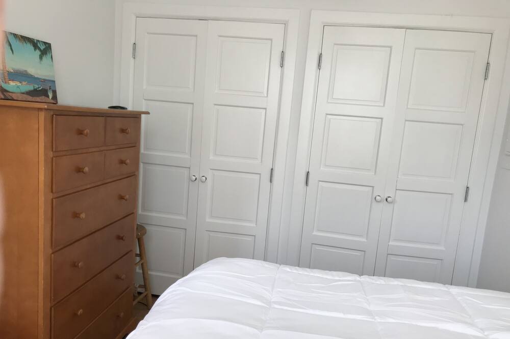 Photo of Bedroom in Mattituck